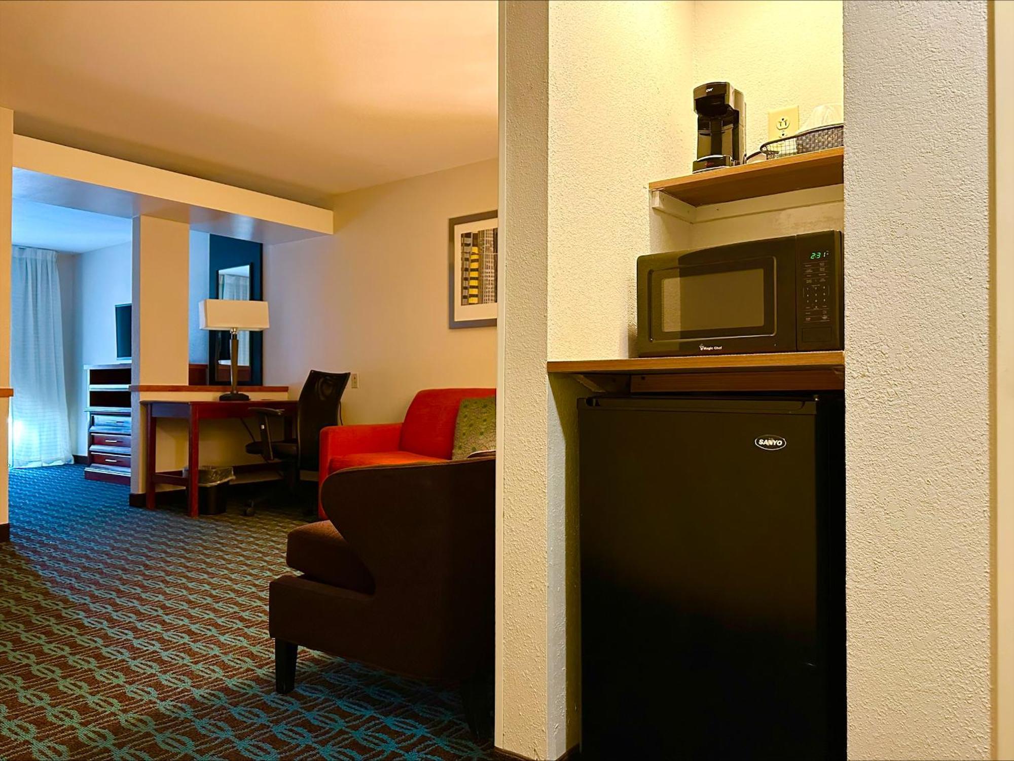 Fairfield Inn & Suites By Marriott Waco North Екстериор снимка
