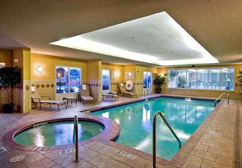 Fairfield Inn & Suites By Marriott Waco North Съоръжения снимка